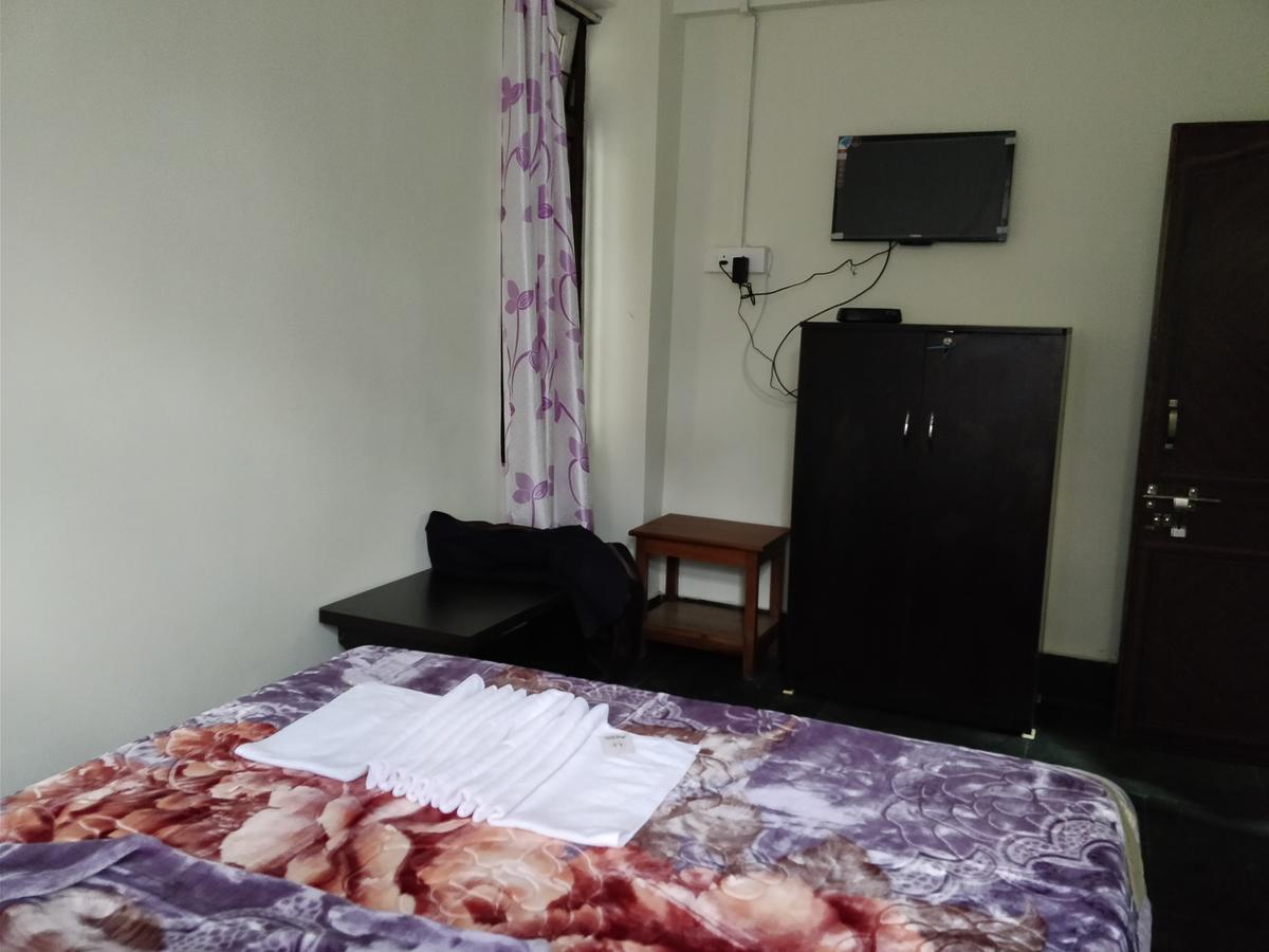 Hotel Pine Leaf Gangtok Eksteriør billede